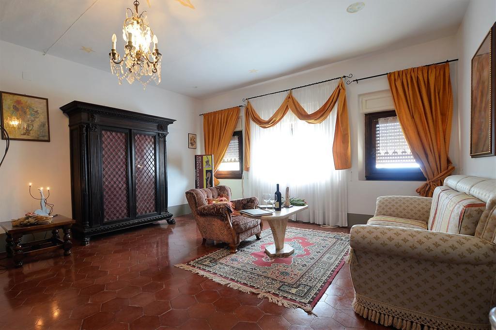 Villa Le Querciolaie Monteverdi Marittimo Exteriér fotografie