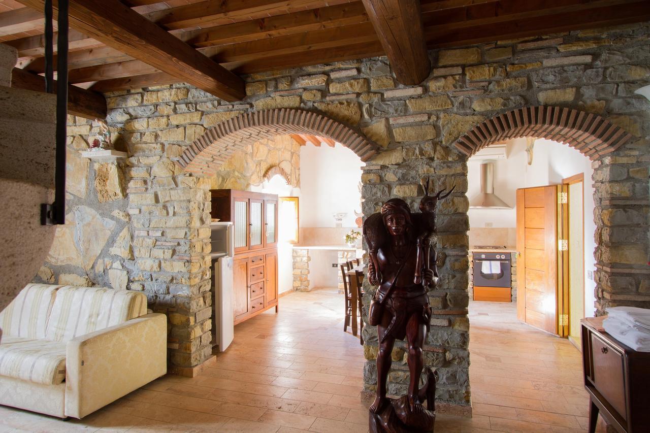 Villa Le Querciolaie Monteverdi Marittimo Exteriér fotografie